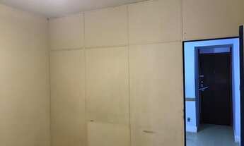 Imagem 5: Centro - Excelente sala com garagem