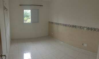 Imagem 6: Sobrado a venda possui 148 m² com 4 quartos, sendo 1 suite no Jardim Jamaica -Santo André