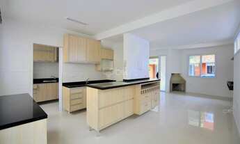 Imagem 4: Casa três dormitórios em Campeche - Florianópolis - SC