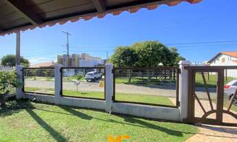 Imagem 5: Casa com 03 dormitórios (01 suíte), piscina em ótima localização