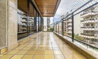 Imagem 2: VAZIO, faça sua proposta, Parte nobre rua Maria Amália plana), 220m2 com varandão 2 vgs