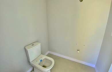 Imagem 6: Casa de condomínio para venda possui 190 metros quadrados com 4 quartos