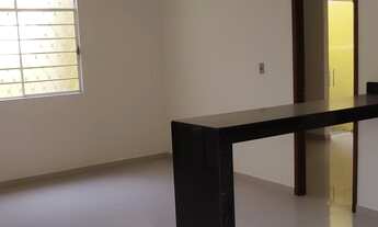 Imagem 1: Casa para aluguel tem 150 metros quadrados com 3 quartos em Padre Eustáquio - Belo Horizon