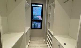 Imagem 7: Casa com 3 dormitórios à venda, 215 m² por R$ 1.390.000,00 - Água Verde - Curitiba/PR