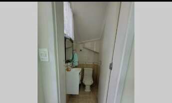 Imagem 5: Sobrado em condomínio Fechado , aconchegante e bem localizado e com 2 vagas !