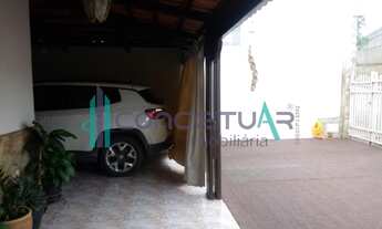 Imagem 3: Excelente casa no centro de Pains/MG, com suíte, garagem coberta e piscina