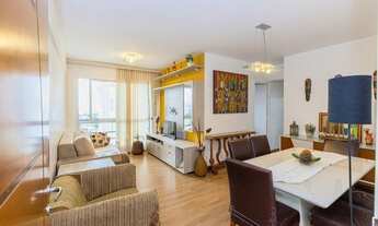 Imagem: Apartamento com 3 Dormitorio(s) localizado(a)