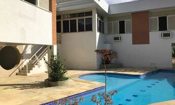 Imagem 2: Vendo Casa linear no centro de Nova Iguaçu com 4 qts com 400 m² piscina e churrasqueira