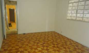 Imagem 2: Casa para venda tem 220 metros quadrados com 3 quartos em Parque Maria Luiza - São Paulo