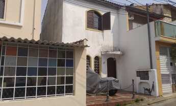 Imagem: Sobrado com 71 m² sendo 2 dormitórios