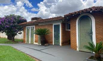 Imagem 7: Excelente chácara no Recreio Internacional com piscina, churrasqueira, campo de futebol