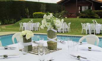 Imagem 4: Chácara para aluguel e venda possui 10700 metros quadrados e 8 quartos em Condomínio Porta