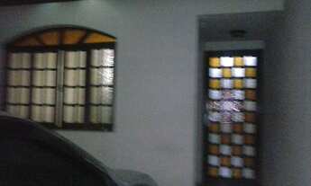 Imagem: Sobrado para venda tem 140 metros quadrados