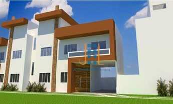 Imagem 2: Sobrado no Capão Raso com três quartos sendo uma suíte e terraço