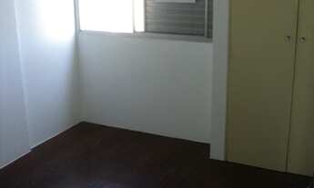 Imagem 2: Kitnet Centro Nobre, Poliedro / Hexag. Armários, Divisória, garagem coberta. Piso laminado