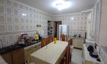 Imagem 4: Casa para venda possui 138 metros quadrados com 3 quartos em Parque Via Norte - Campinas