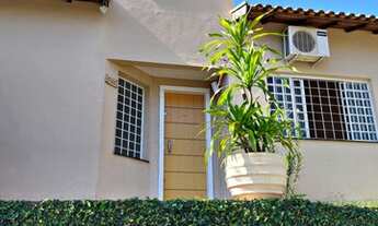 Imagem 3: Casa com 3 dorm., piscina com hidromassagem, no Jardim Bongiovani, em P. Prudente, SP