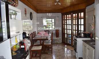 Imagem 7: Bela Casa à Venda na Região de Descansópolis - Campos do Jordão/SP