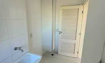 Imagem 6: Apartamento para aluguel possui 76 m² com 2 quartos em Jardim Tupanci - Barueri - SP