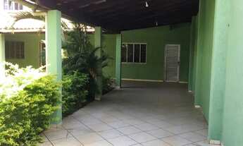 Imagem: Aluga-se um sobrado com 4 quartos, sendo