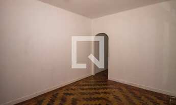 Imagem 2: Apartamento para Aluguel - Centro Histórico, 2 Quartos, 60 m2