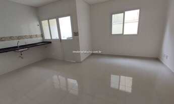 Imagem 2: Quintal com churrasqueira mais solarium no dormitório! Próximo ao Parque Pignatari e todo