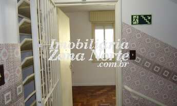 Imagem 4: Apartamento com 1 dormitório, sala, cozinha, banheiro, área de serviço fechada. Fica no 2°