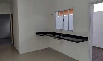 Imagem: CASA COM PISCINA 2 DORMITÓRIOS COM SUÍTE