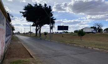 Imagem 4: Lote no DVO - Df/ 525 m², Com Barraco De 2qts - Vista para Br