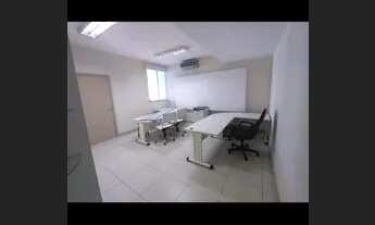 Imagem 7: Vendo Prédio Comercial em Batista Campos - 1075m2 - 3 pavimentos - 8 vagas de garagem