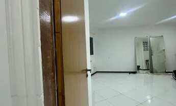 Imagem 2: Galeria para aluguel com 25 metros quadrados em Praia da Costa - Vila Velha - ES