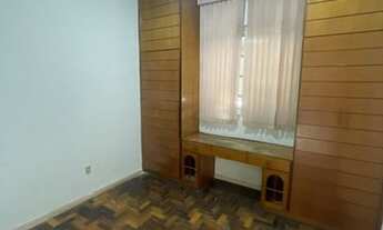 Imagem 6: Casa estilo colonial no Camargos Excelente Localização