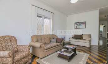 Imagem 2: Porto Alegre - Casa Padrão - Cristal