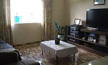 Imagem: Aluga-se Quarto em casa de Família- No