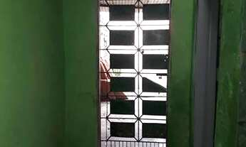 Imagem 5: Casa com 81m², com 1 quarto, banheiro, cozinha, sala, quintal e lavanderia. Próximo a av