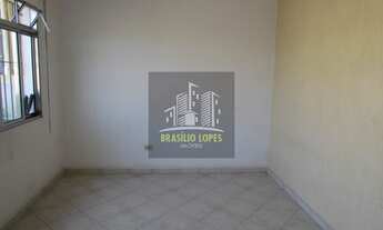 Imagem 4: Quarto, sala e cozinha próximo metrô Linha Verde