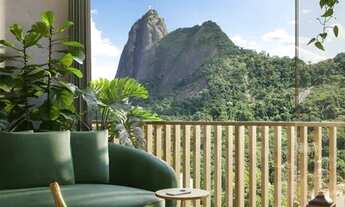 Imagem 2: Apartamento para venda possui 32 metros quadrados com 1 quarto em Humaitá - Rio de Janeiro