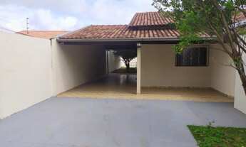 Imagem 2: Excelente casa no Bairro Taveiropolis com piscina