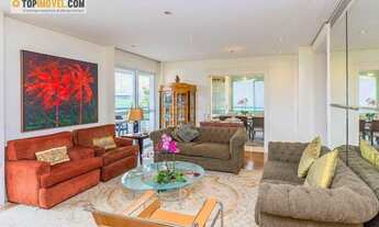 Imagem 3: Ótimo apartamento em Moema com 257m², 3 suítes, 4 vagas na Al. dos Arapanés!