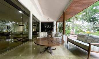 Imagem 3: Casa Duplex com subsolo, 8 suítes!