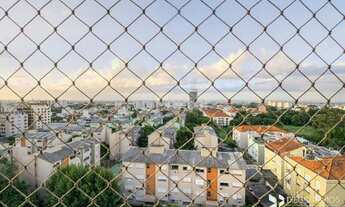 Imagem 3: Apartamento para venda tem 126 metros quadrados com 3 quartos em Jardim Itu - Porto Alegre