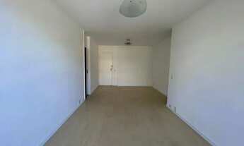 Imagem 3: Apartamento para venda tem 93 metros quadrados com 3 quartos em Laranjeiras - Rio de Janei