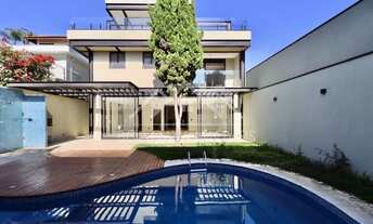 Imagem 2: Maravilhosa casa à venda totalmente reformada e modernizada no Jardim Paulista - São Paulo