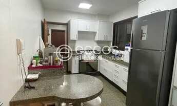 Imagem 7: Apartamento à venda, 4 quartos, 4 suítes, 3 vagas, Fundinho - Uberlândia/MG