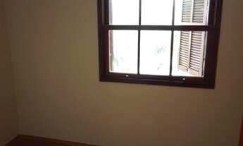 Imagem 4: Sobrado de vila, amplo, 1 vaga de garagem, com quintal e salão nos fundos, px do metro Vil