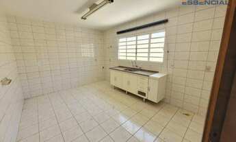 Imagem 6: Casa com 2 dormitórios para alugar, 189 m² por R$ 2.000,00/mês - Vila Nossa Senhora de Fát