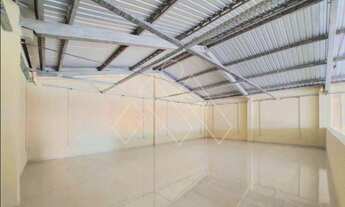 Imagem 2: Galpão 476 m2 com mezanino cozinha e banheiro