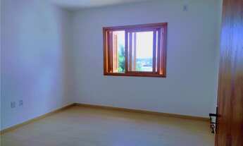 Imagem 3: Sobrado com 2 Dormitórios e sacada no Porto Verde