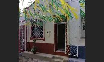 Imagem: /Alugo casa em Vila na Joaquim Nabuco