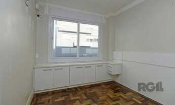 Imagem 2: Cobertura com 2 quartos e vaga de garagem no bairro Cidade Baixa por R$690 mil